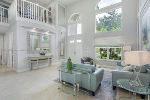 Villa ou maison à louer à Boca Raton, Floride: 5 chambres, 311.04 m2 № 1945874 - photo 10