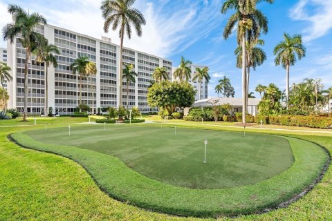 Condo in Highland Beach, Florida, 2 bedrooms  № 2027103 - photo 11