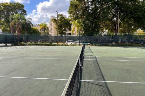 Condominio en alquiler en Doral, Florida, 1 dormitorio, 75.25 m2 № 1993717 - foto 24