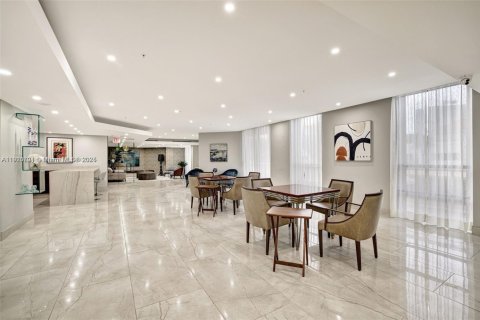 Copropriété à vendre à Aventura, Floride: 2 chambres, 150.69 m2 № 1965925 - photo 29