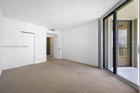 Copropriété à vendre à Aventura, Floride: 2 chambres, 150.69 m2 № 1965925 - photo 17