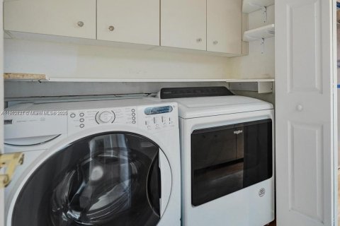 Copropriété à vendre à Aventura, Floride: 2 chambres, 150.69 m2 № 1965925 - photo 19