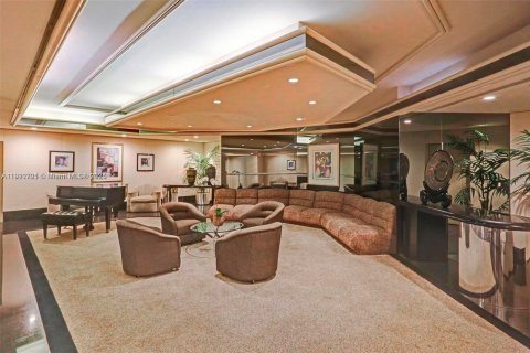 Copropriété à vendre à Aventura, Floride: 2 chambres, 150.69 m2 № 1965925 - photo 28