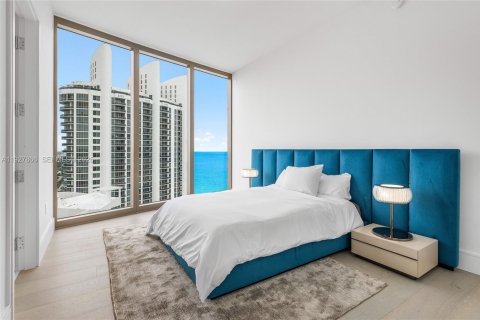 Condominio en venta en Sunny Isles Beach, Florida, 4 dormitorios № 1989052 - foto 28