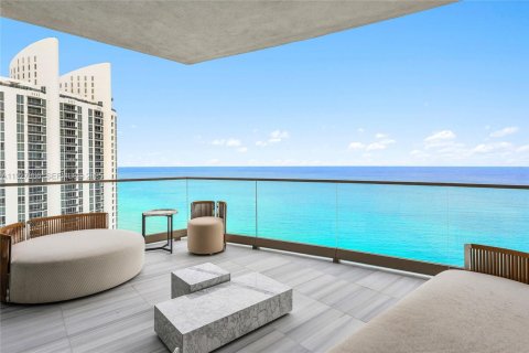 Condominio en venta en Sunny Isles Beach, Florida, 4 dormitorios № 1989052 - foto 4