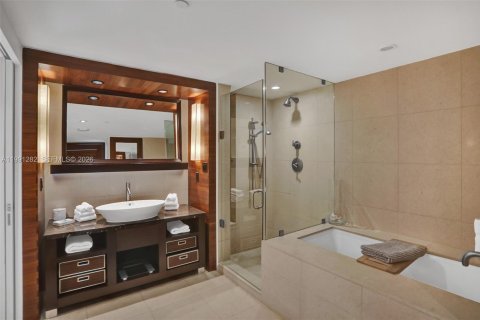 Снять в аренду кондоминиум в Майами-Бич, Флорида 1 спальня, 61.5м2, № 2052370 - фото 8