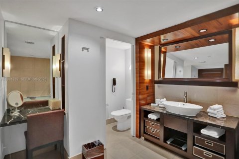 Снять в аренду кондоминиум в Майами-Бич, Флорида 1 спальня, 61.5м2, № 2052370 - фото 9