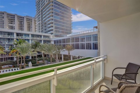 Снять в аренду кондоминиум в Майами-Бич, Флорида 1 спальня, 61.5м2, № 2052370 - фото 10