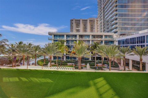 Снять в аренду кондоминиум в Майами-Бич, Флорида 1 спальня, 61.5м2, № 2052370 - фото 13
