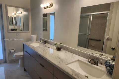 Villa ou maison à louer à Coral Springs, Floride: 5 chambres, 234.86 m2 № 2424813 - photo 22
