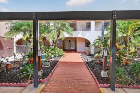 Condominio en venta en Punta Gorda, Florida, 2 dormitorios, 130.53 m2 № 2095565 - foto 6