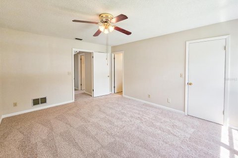 House in Palm Coast, Florida 2 bedrooms, 146.41 sq.m. № 1798673 - photo 16