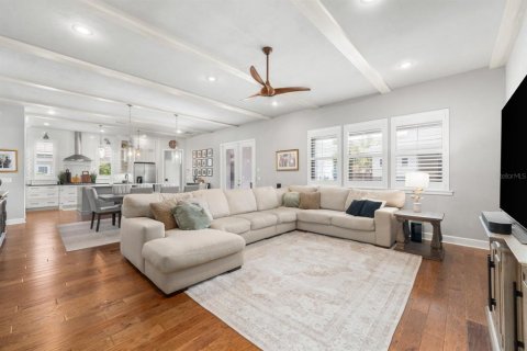 Villa ou maison à vendre à Newberry, Floride: 4 chambres, 310.2 m2 № 2131825 - photo 6