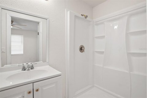 Casa en venta en Dade City, Florida, 3 dormitorios, 139.73 m2 № 1787425 - foto 21