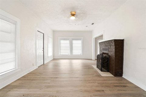 Casa en venta en Dade City, Florida, 3 dormitorios, 139.73 m2 № 1787425 - foto 7