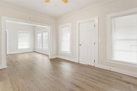 Casa en venta en Dade City, Florida, 3 dormitorios, 139.73 m2 № 1787425 - foto 9