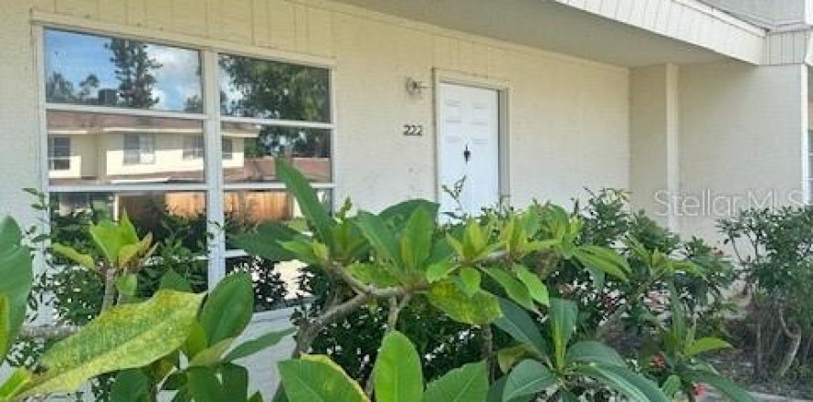 Townhouse in Sarasota, Florida 3 bedrooms, 116.13 sq.m. № 1919052
