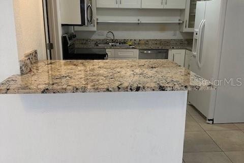 Townhouse in Sarasota, Florida 3 bedrooms, 116.13 sq.m. № 1919052 - photo 6