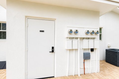Appartement à louer à Lauderhill, Floride: 2 chambres, 74.32 m2 № 2346289 - photo 17