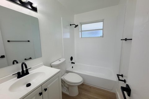 Appartement à louer à Lauderhill, Floride: 2 chambres, 74.32 m2 № 2346289 - photo 15
