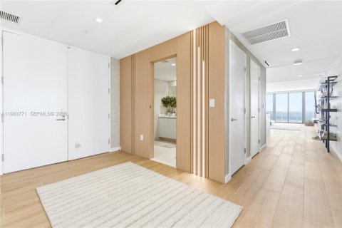 Condominio en venta en Pompano Beach, Florida, 3 dormitorios, 225.57 m2 № 2049759 - foto 8