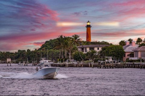 Condominio en venta en Jupiter, Florida, 2 dormitorios, 115.2 m2 № 1187041 - foto 1