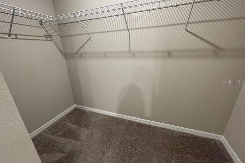 Casa en alquiler en Davenport, Florida, 3 dormitorios, 139.91 m2 № 1906128 - foto 15