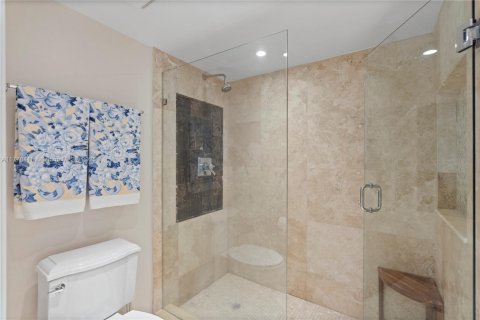 Condominio en venta en Aventura, Florida, 2 dormitorios, 109.72 m2 № 1731857 - foto 19