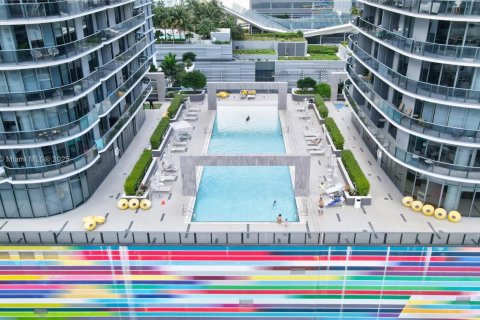 Condo in Miami, Florida, 2 bedrooms  № 1953352 - photo 30