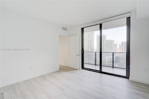 Condo in Miami, Florida, 2 bedrooms  № 1953352 - photo 10