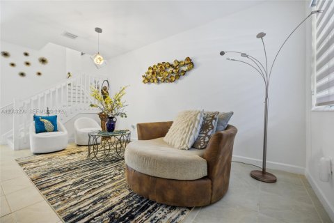 Touwnhouse à vendre à Homestead, Floride: 3 chambres, 157.47 m2 № 2066789 - photo 21