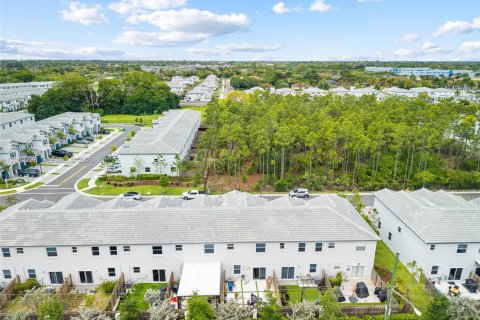 Touwnhouse à vendre à Homestead, Floride: 3 chambres, 157.47 m2 № 2066789 - photo 11