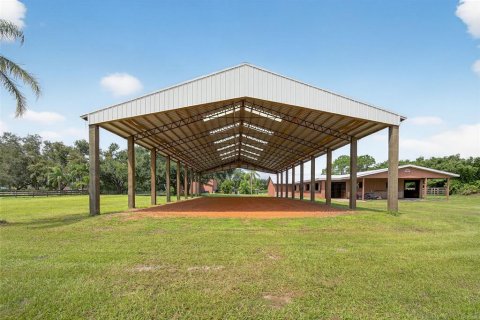 Villa ou maison à vendre à Sarasota, Floride: 4 chambres, 228.91 m2 № 1919610 - photo 3