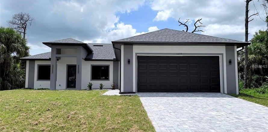 Villa ou maison à North Port, Floride 4 chambres, 200.48 m2 № 2425712