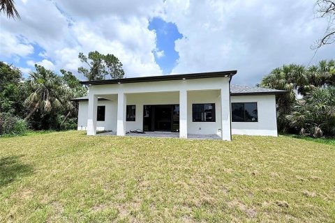 Villa ou maison à louer à North Port, Floride: 4 chambres, 200.48 m2 № 2425712 - photo 27