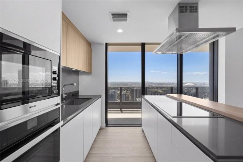 Condominio en venta en Miami, Florida, 2 dormitorios, 125.98 m2 № 2152582 - foto 5