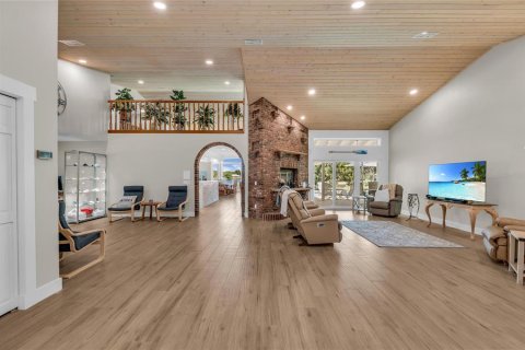 Casa en venta en Englewood, Florida, 5 dormitorios, 417.6 m2 № 2097467 - foto 9