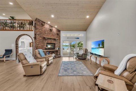 Casa en venta en Englewood, Florida, 5 dormitorios, 417.6 m2 № 2097467 - foto 16