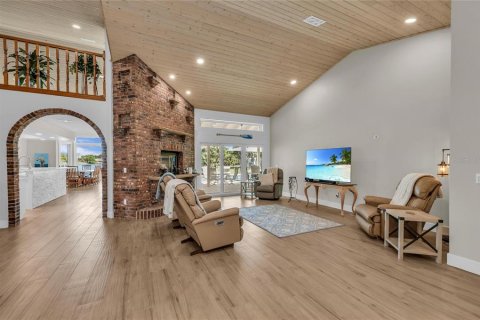 Casa en venta en Englewood, Florida, 5 dormitorios, 417.6 m2 № 2097467 - foto 10