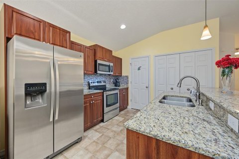 House in Palmetto, Florida 3 bedrooms, 136.94 sq.m. № 2429329 - photo 13
