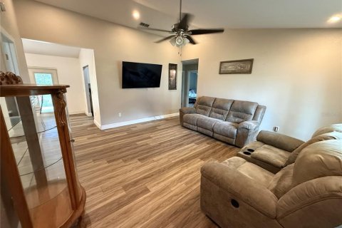 Villa ou maison à vendre à Ocala, Floride: 3 chambres, 131.18 m2 № 2239307 - photo 2