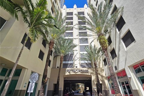 Condominio en venta en Miami, Florida, 2 dormitorios, 106.84 m2 № 2032750 - foto 28