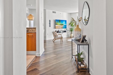 Condominio en venta en Miami, Florida, 2 dormitorios, 106.84 m2 № 2032750 - foto 14