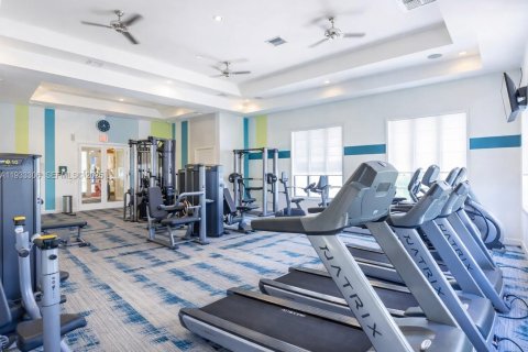 Apartment in Miami, Florida 2 bedrooms, 80.55 sq.m. № 2035549 - photo 6