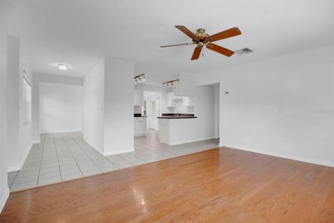 Casa en alquiler en Winter Park, Florida, 3 dormitorios, 155.89 m2 № 1903323 - foto 11