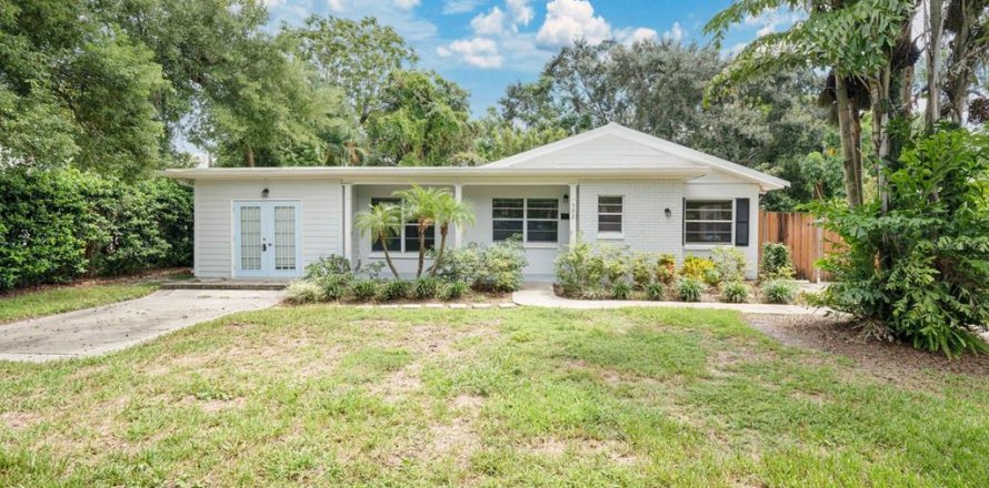 Casa en Winter Park, Florida 3 dormitorios, 155.89 m2 № 1903323
