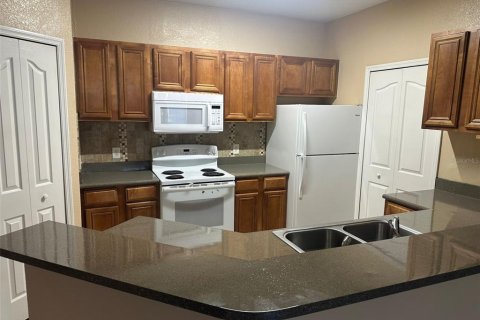Condominio en alquiler en Orlando, Florida, 2 dormitorios, 105.72 m2 № 1758293 - foto 6
