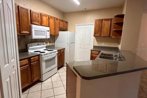 Condominio en alquiler en Orlando, Florida, 2 dormitorios, 105.72 m2 № 1758293 - foto 12