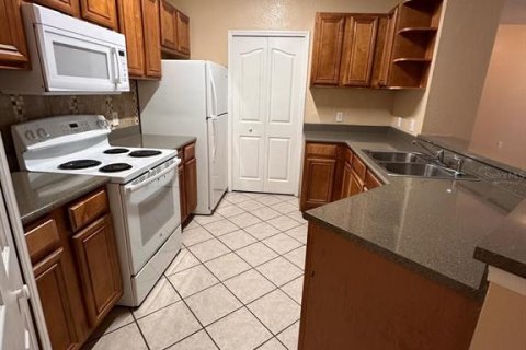 Condominio en alquiler en Orlando, Florida, 2 dormitorios, 105.72 m2 № 1758293 - foto 13