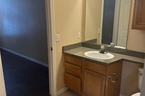 Condominio en alquiler en Orlando, Florida, 2 dormitorios, 105.72 m2 № 1758293 - foto 10